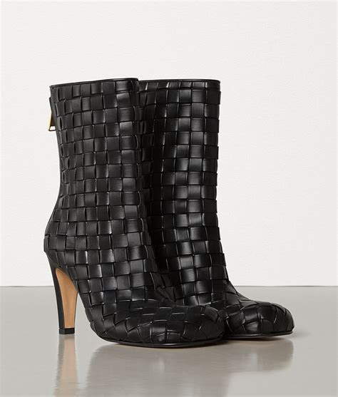 bottega veneta bloc boots.